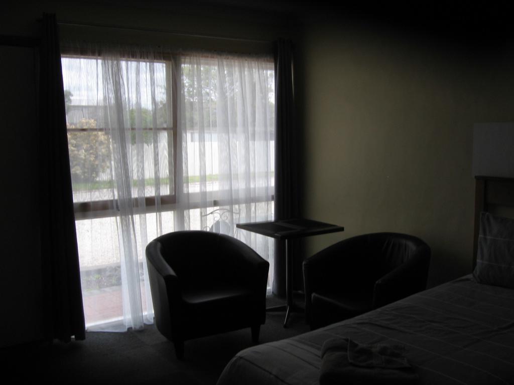 Darlot Motor Inn Хоршам Екстериор снимка